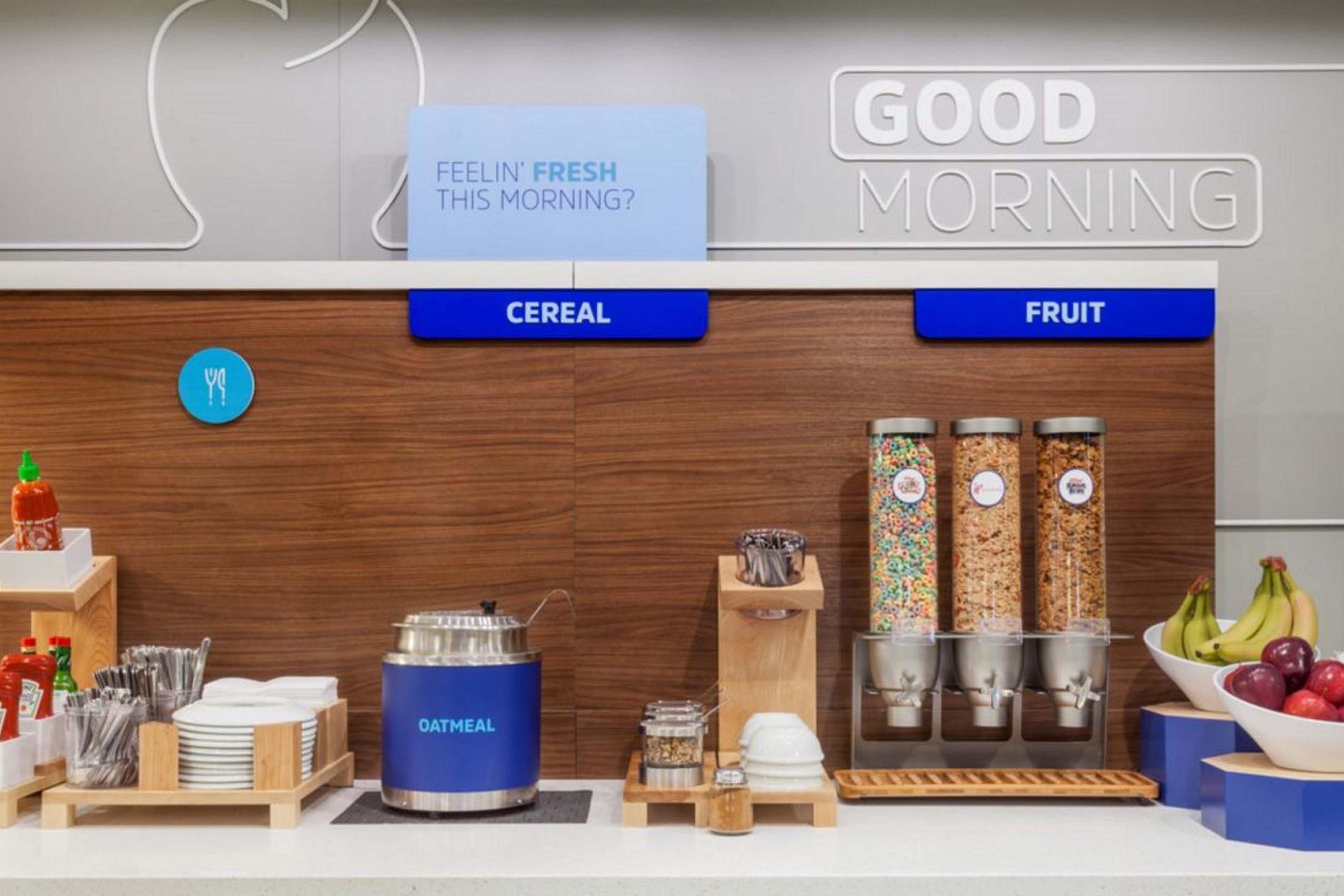 Holiday Inn Express Milford By Ihg Buitenkant foto