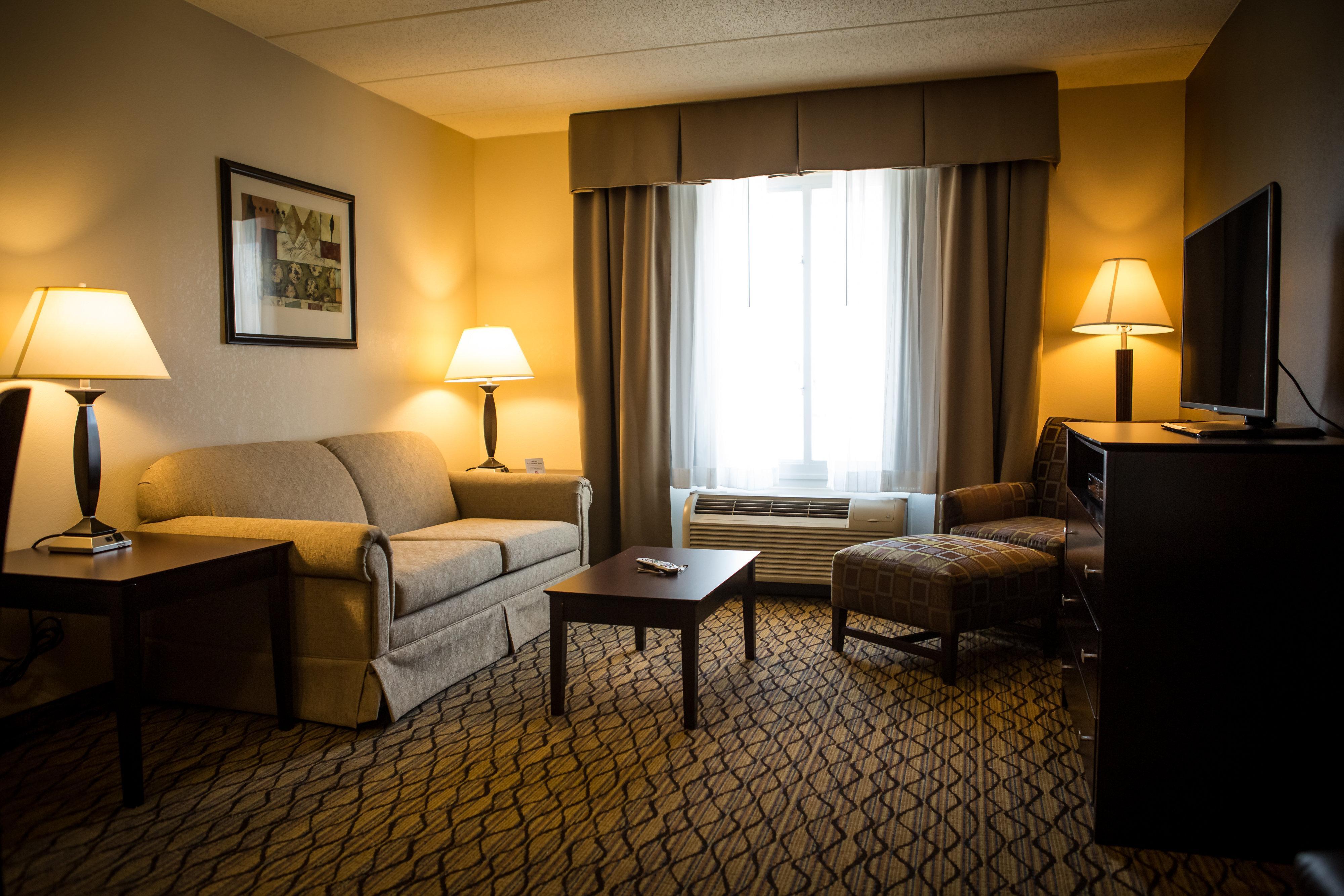 Holiday Inn Express Milford By Ihg Buitenkant foto