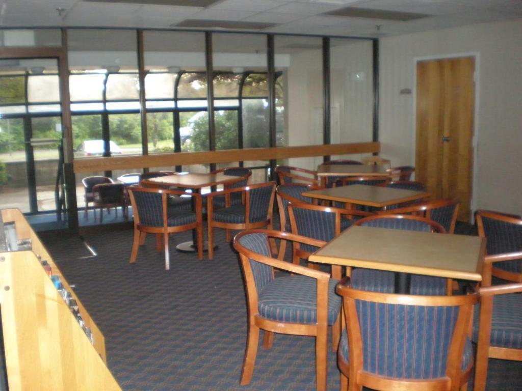 Holiday Inn Express Milford By Ihg Buitenkant foto